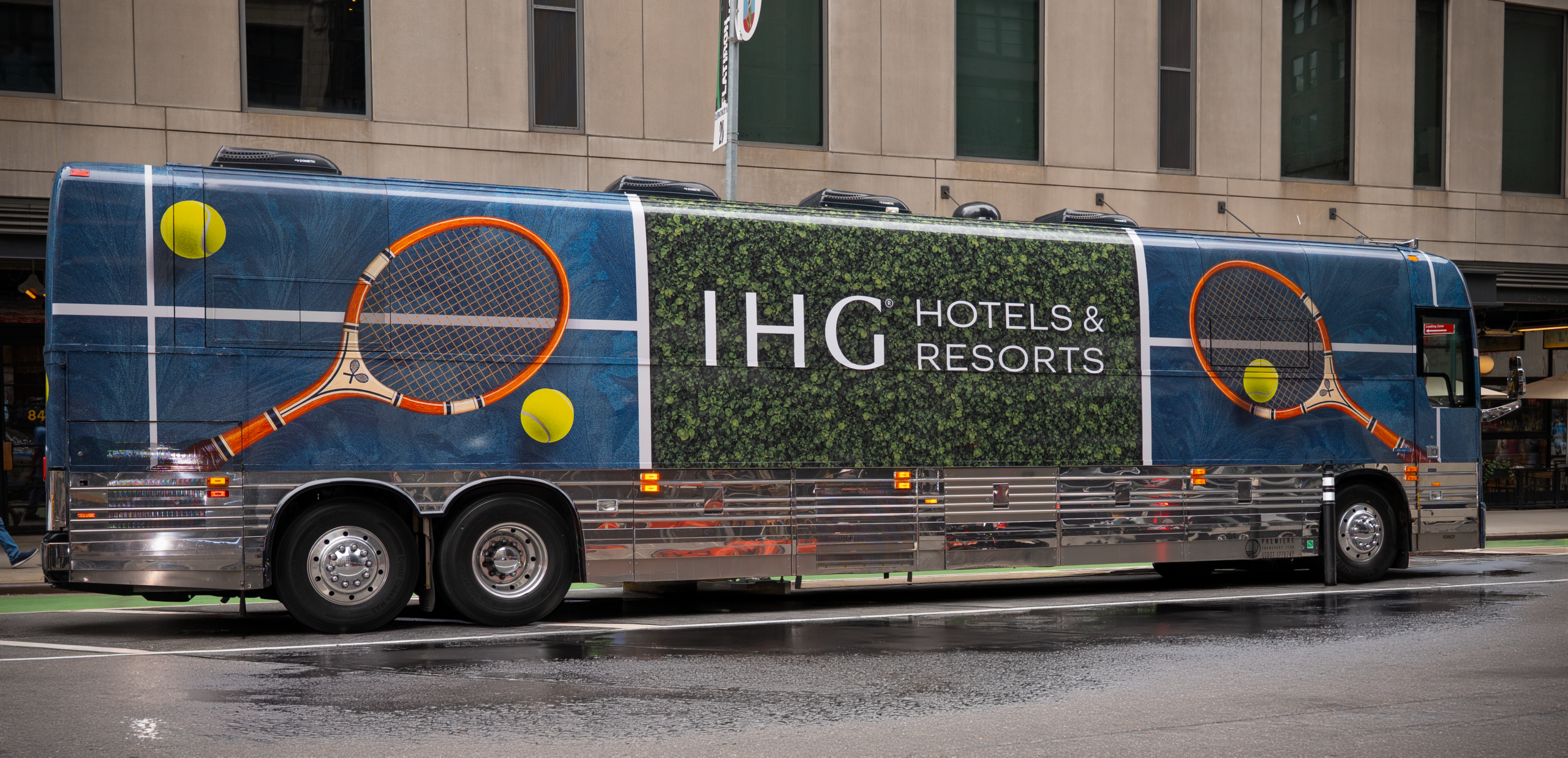 Bus Wrap Inc. was proud to fully wrap this incredible entertainer bus for IHG Hotels & Resorts for the US Open in NYC