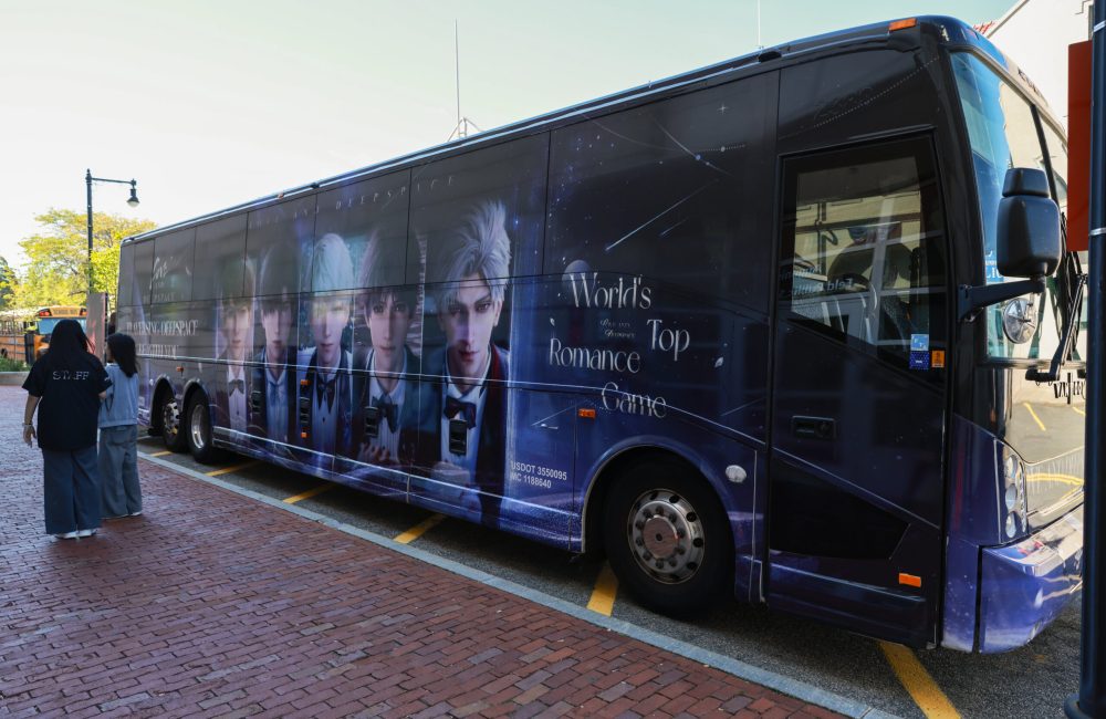 deep love game bus wrap 3