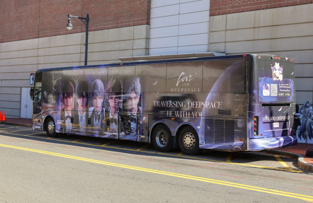 deep love game bus wrap