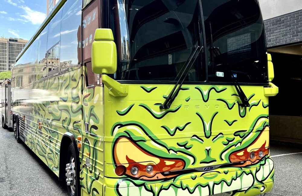 feid bus wrap