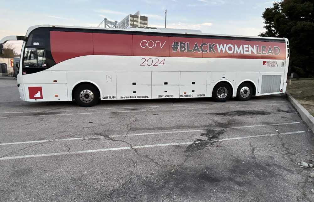 women lead business bus wrap 1